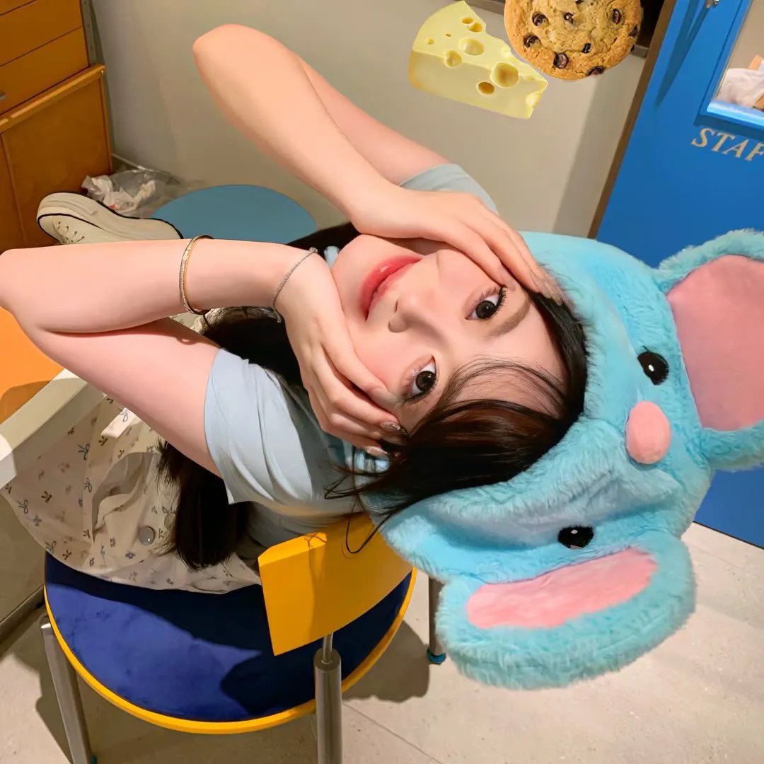 笑一笑，你会更动人